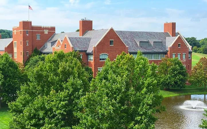 Edificio principal de The Taft School