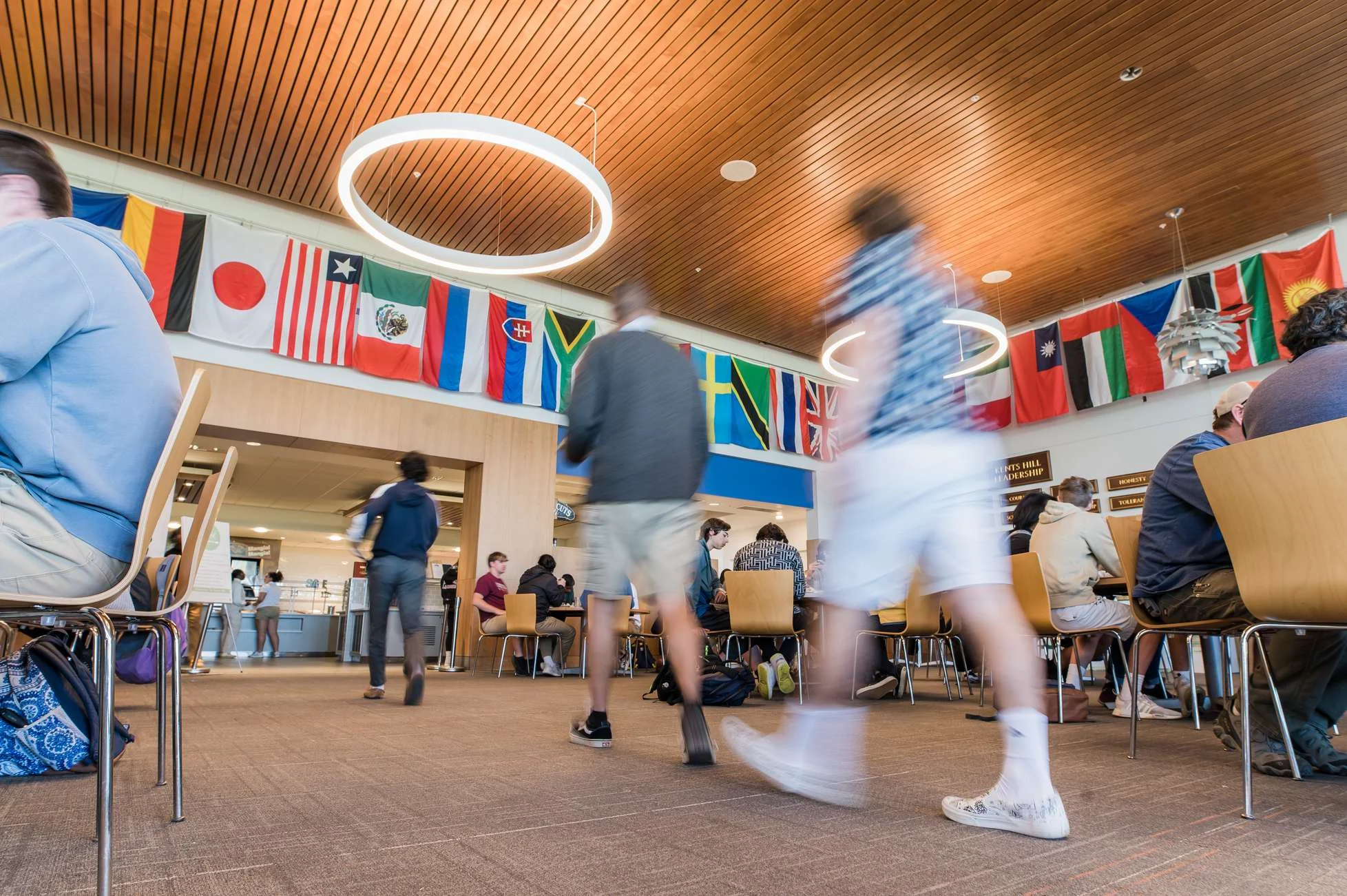 Pasillo de Kents HIll School
