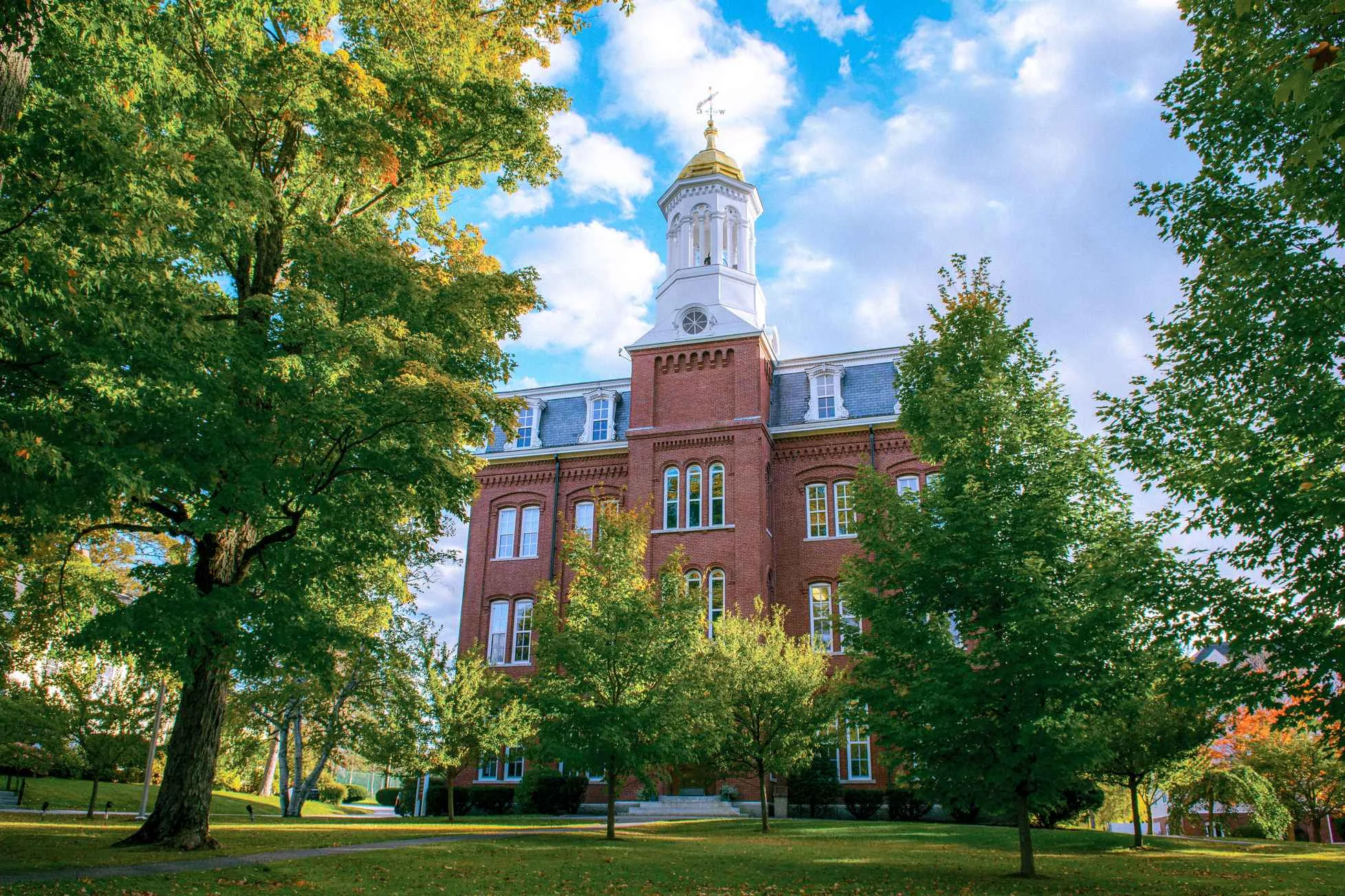 Edificio principal de Kents HIll School