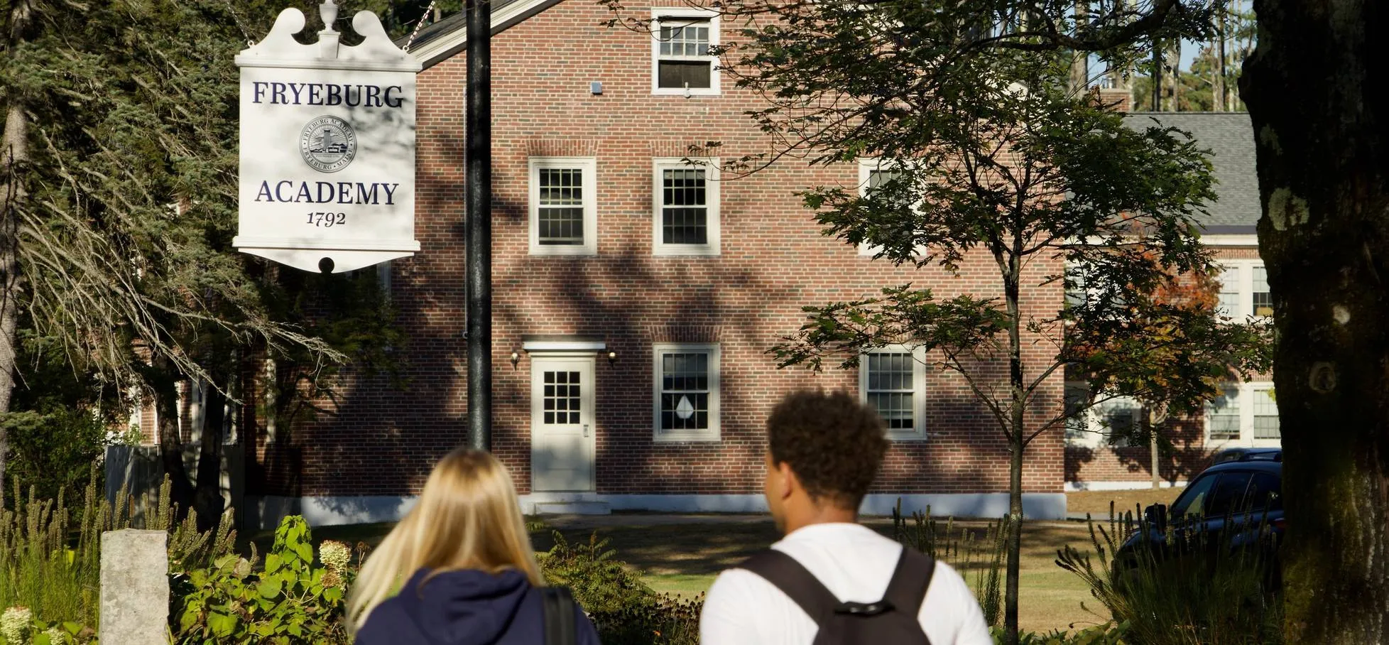Entrada Fryeburg Academy