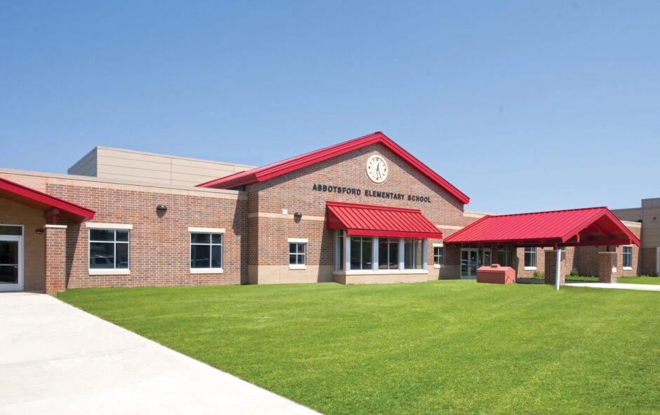 Exteriores de una escuela de Abbotsford School District
