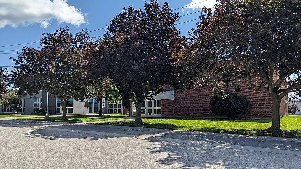 Exteriores de una sede del AMDSB