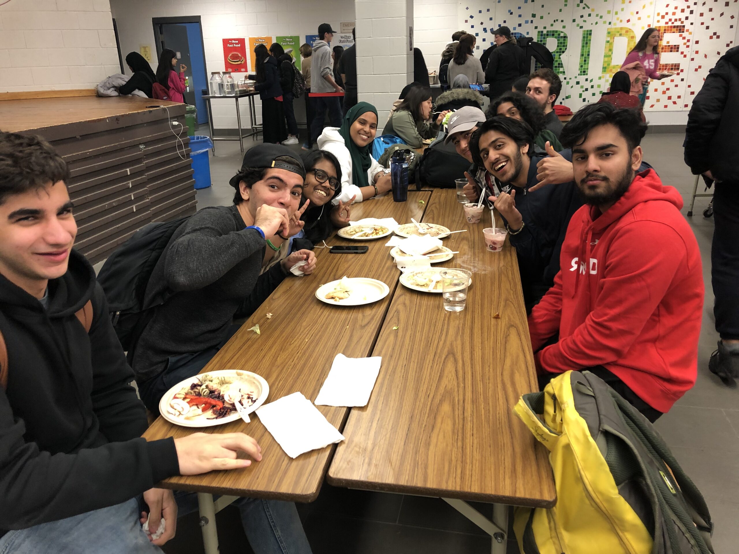 Estudiantes de Marc Garneau Collegiate Institute