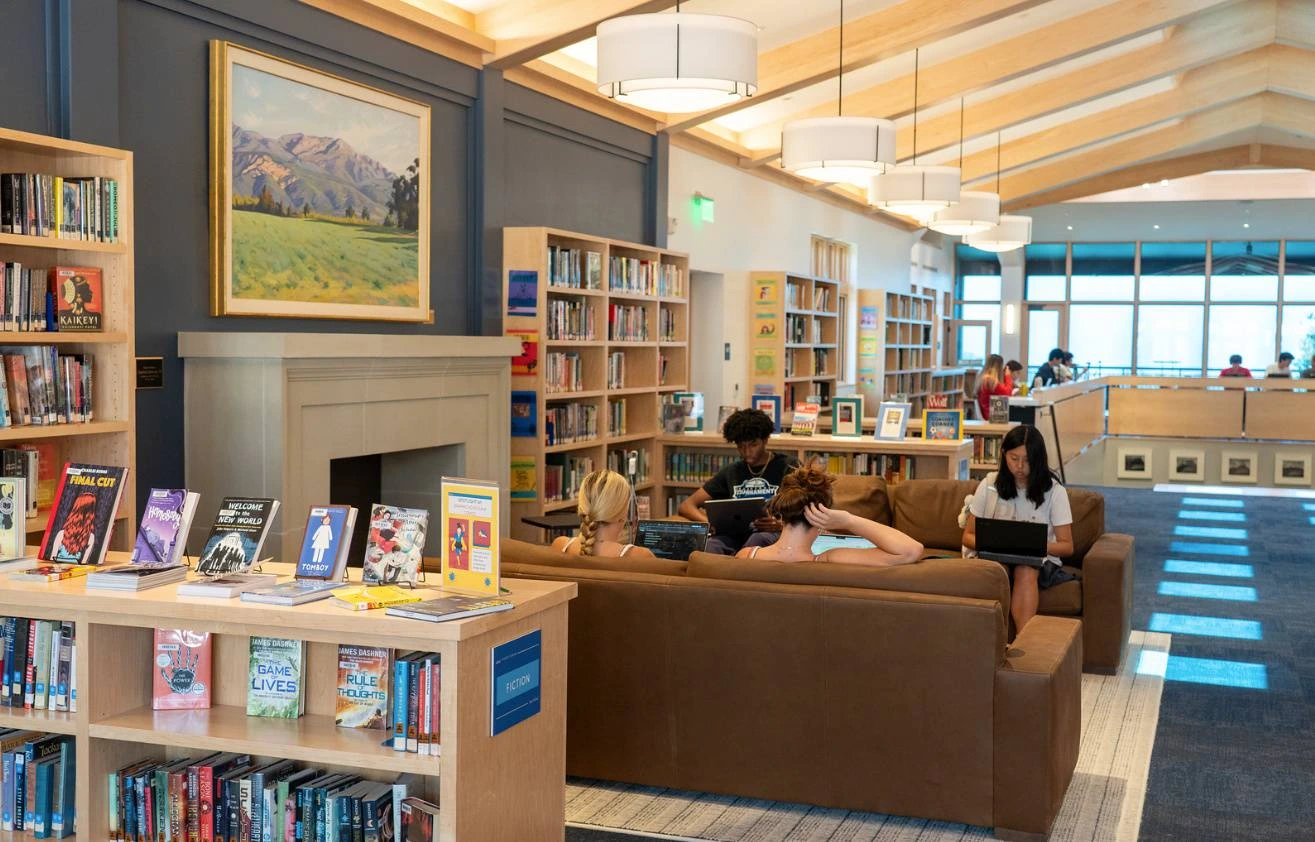 Biblioteca de Cate School
